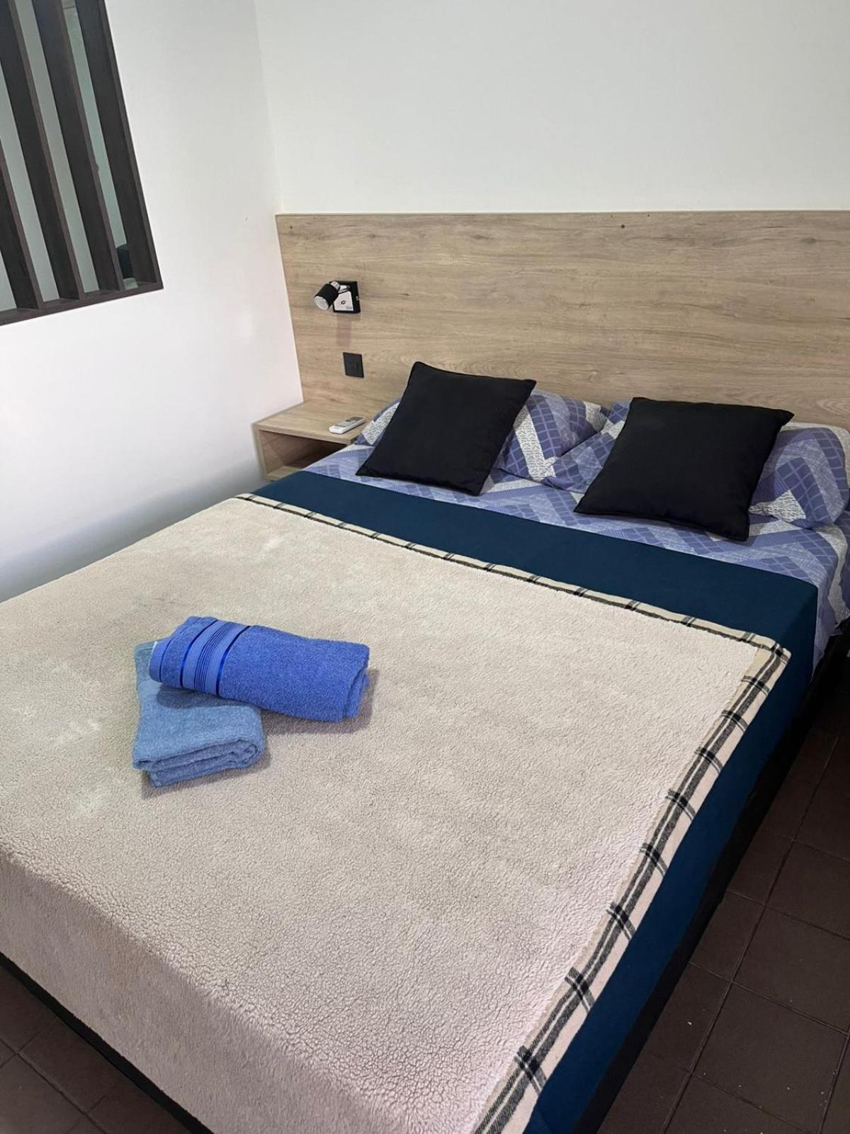Apartment Monoambiente Moderno En Avenida Colon *